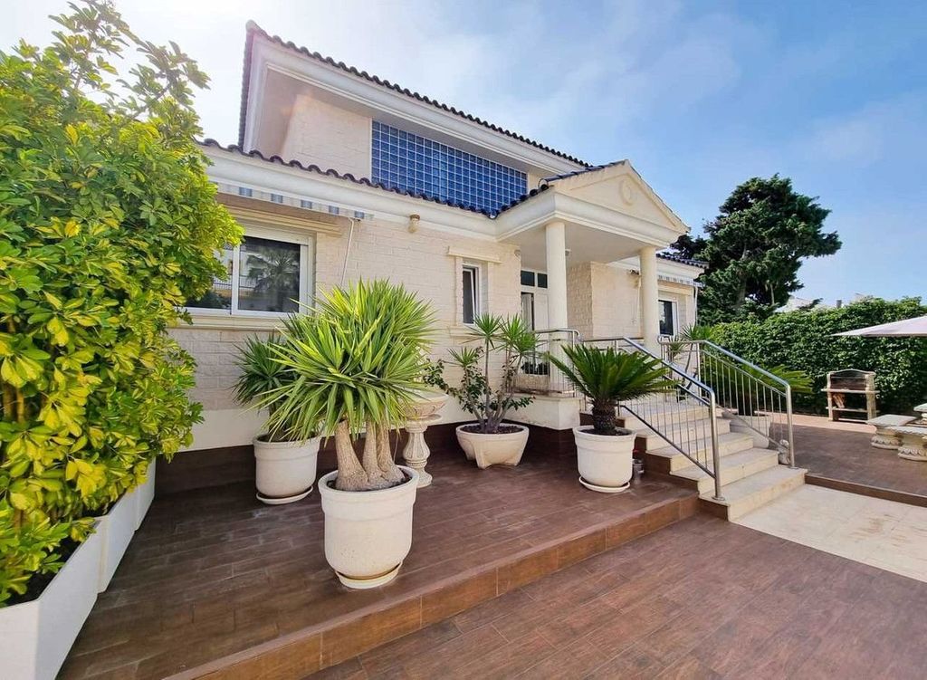 Maison de luxe à vendre à Torrevieja, 1 170 000 €, Photo 2