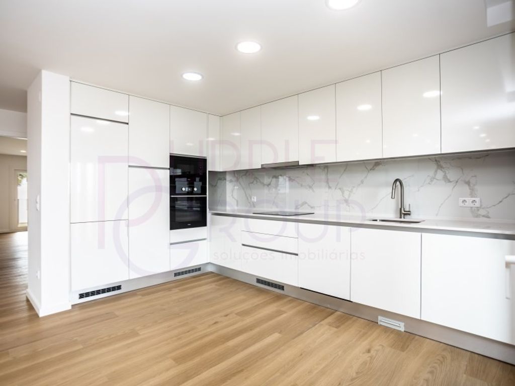 Appartement de luxe à vendre à Charneca de Caparica, 470 000 €, Photo 3
