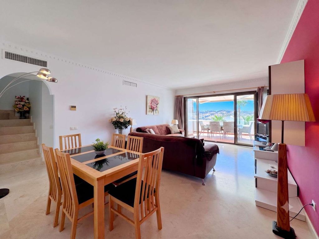 Luxury Apartment for sale in Mijas, 495 000 €, Photo 3