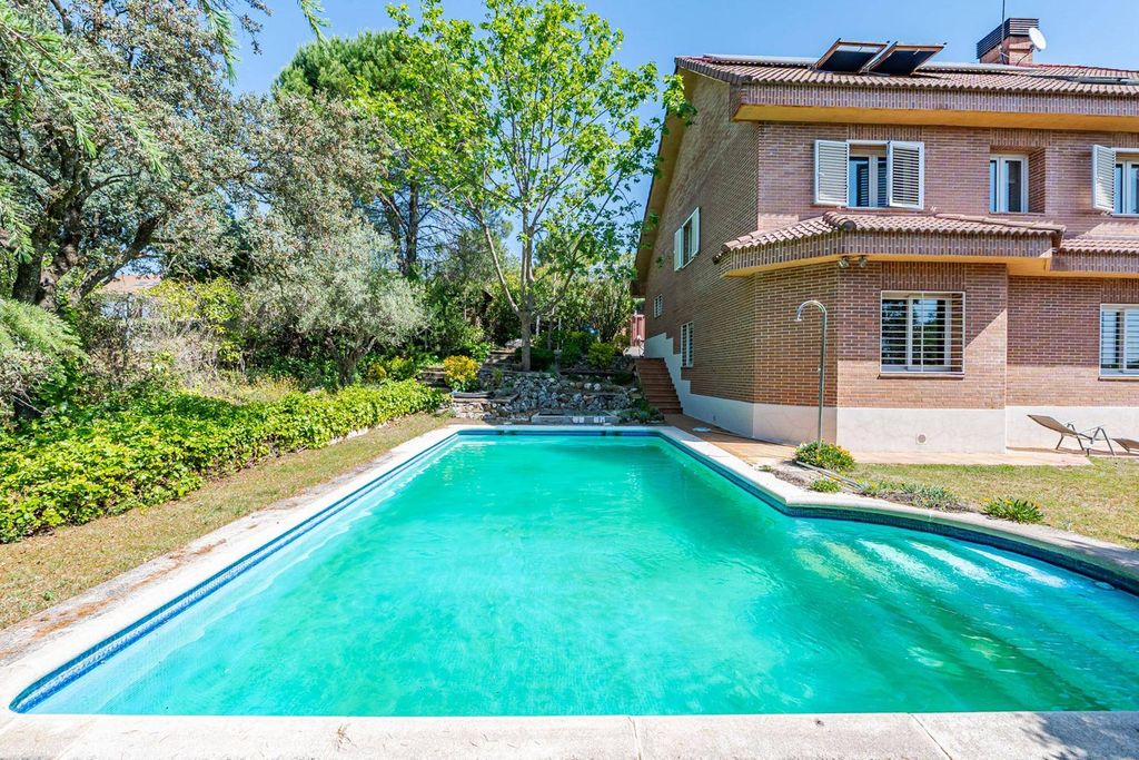 Maison de luxe à vendre à Las Rozas de Madrid, 1 300 000 €, Photo 5