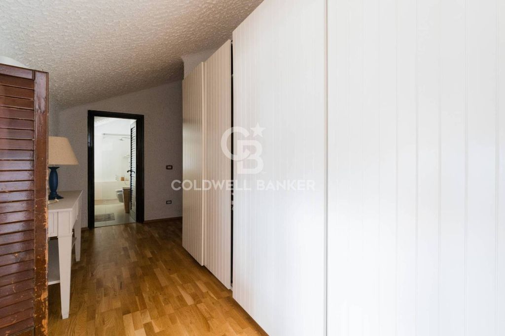Luxury House for sale in Bari, 600 000 €, Photo 5
