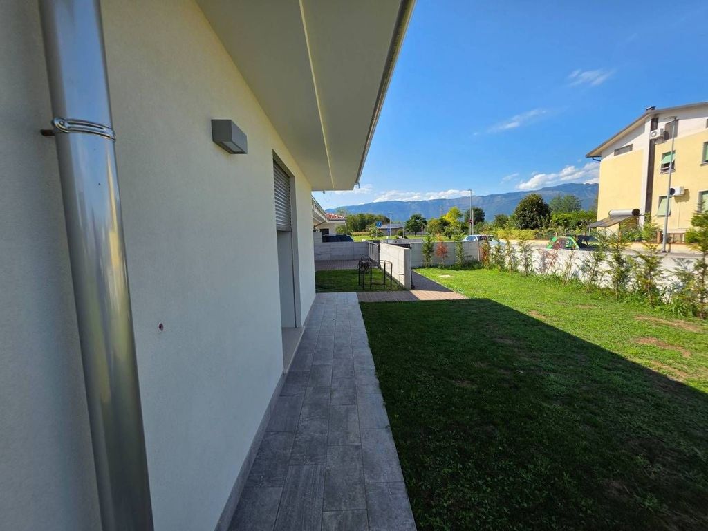 Maison de luxe à vendre à Fontanafredda, 415 000 €, Photo 6