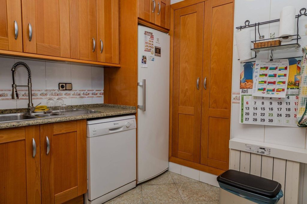Maison de luxe à vendre à Badalona, 440 000 €, Photo 6