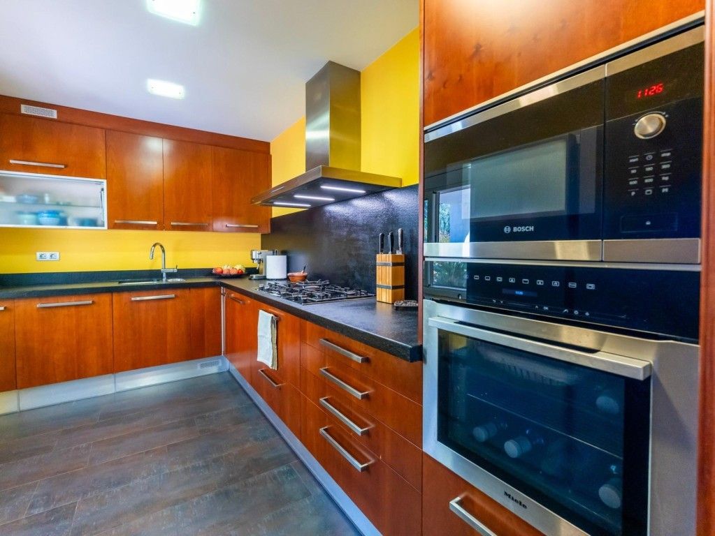 Luxury House for sale in Vallromanes, 722 000 €, Photo 6