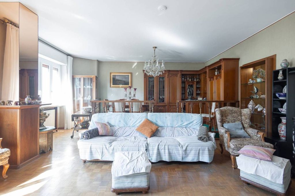 Appartement de luxe à vendre à Milan, 1 150 000 €, Photo 1