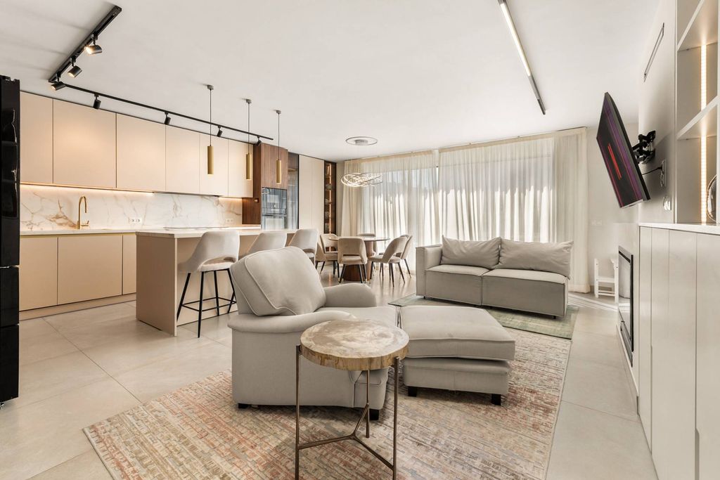 Maison de luxe à vendre à Marbella, 649 500 €, Photo 3