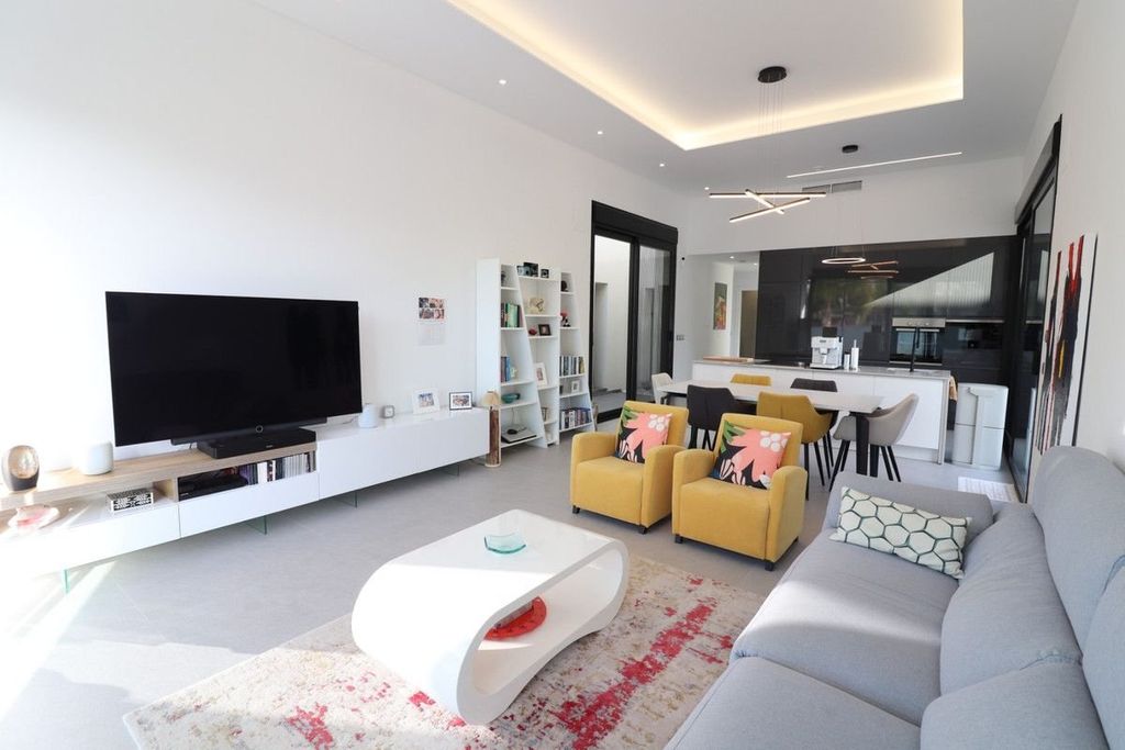 Maison de luxe à vendre à Daya Vieja, 625 000 €, Photo 4