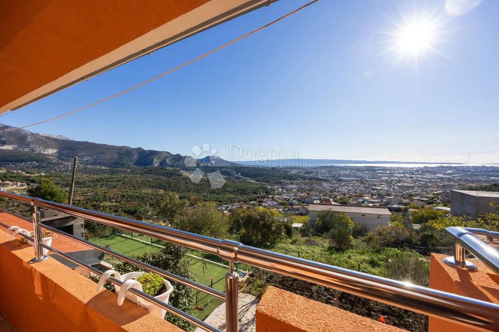 Maison de luxe à vendre à Solin, 680 000 €, Photo 4