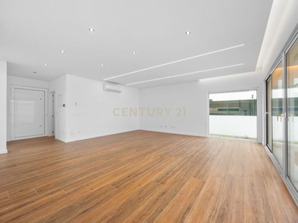 Maison de luxe à vendre à Charneca de Caparica, 850 000 €, Photo 5