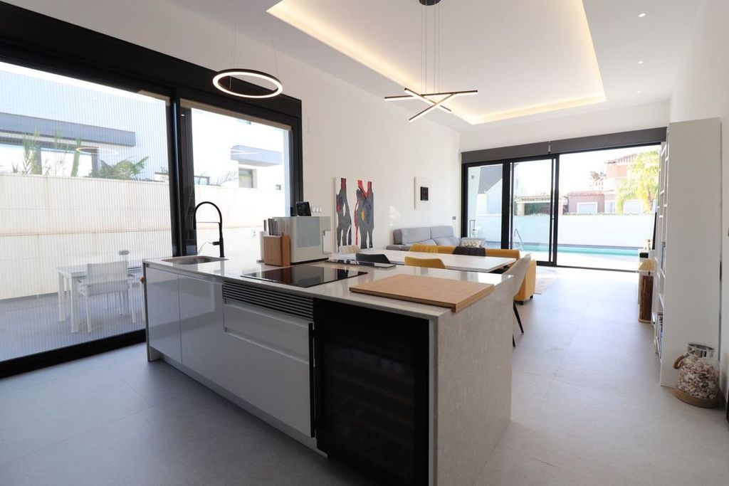 Maison de luxe à vendre à Daya Vieja, 625 000 €, Photo 6