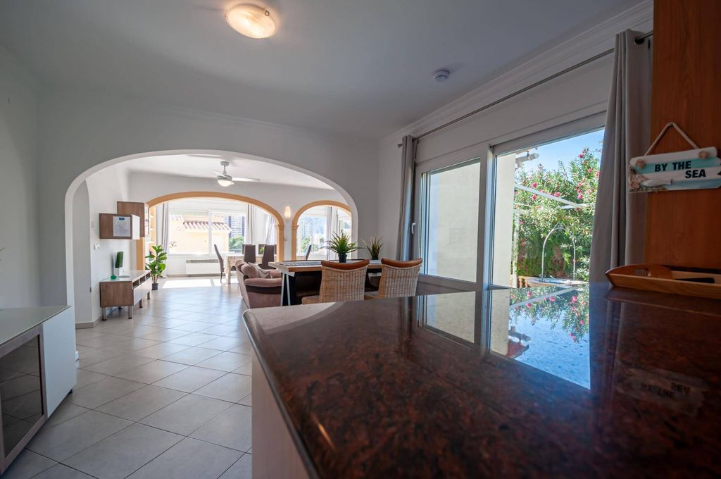 Maison de luxe à vendre à Calp, 690 000 €, Photo 6