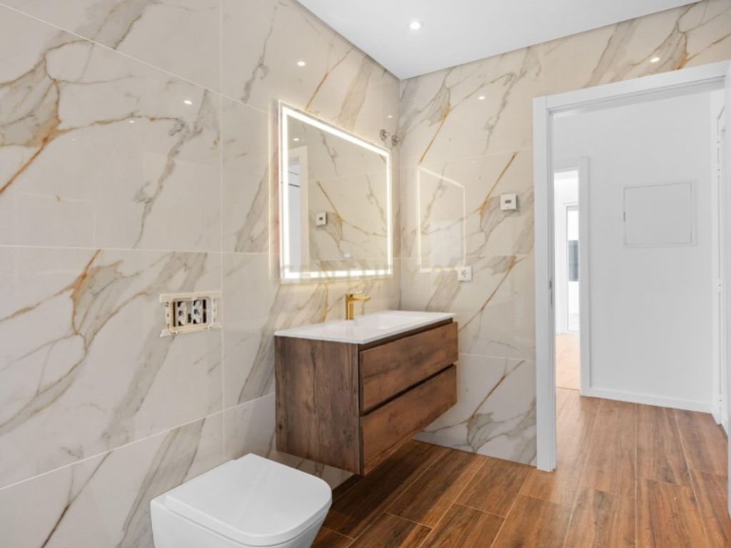 Maison de luxe à vendre à Charneca de Caparica, 850 000 €, Photo 7