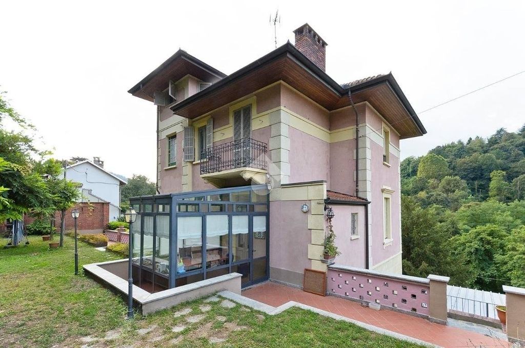 Maison de luxe à vendre à Turin, 790 000 €, Photo 1