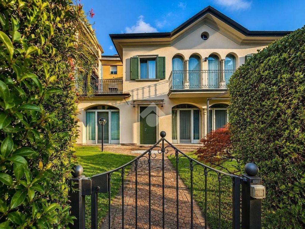 Maison de luxe à vendre à Bergamo, 1 650 000 €, Photo 1