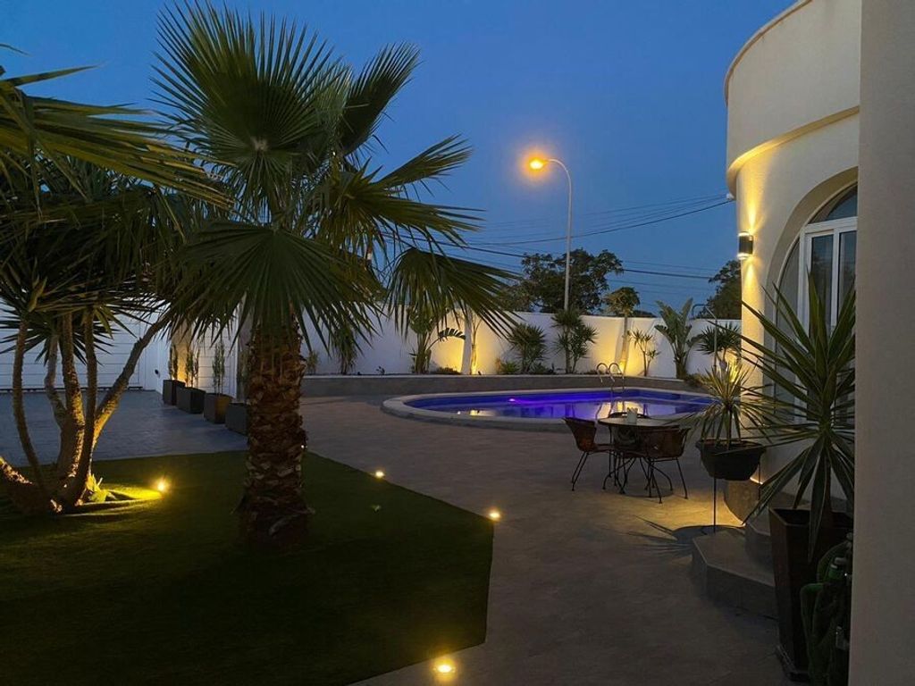 Maison de luxe à vendre à Torrevieja, 740 000 €, Photo 5