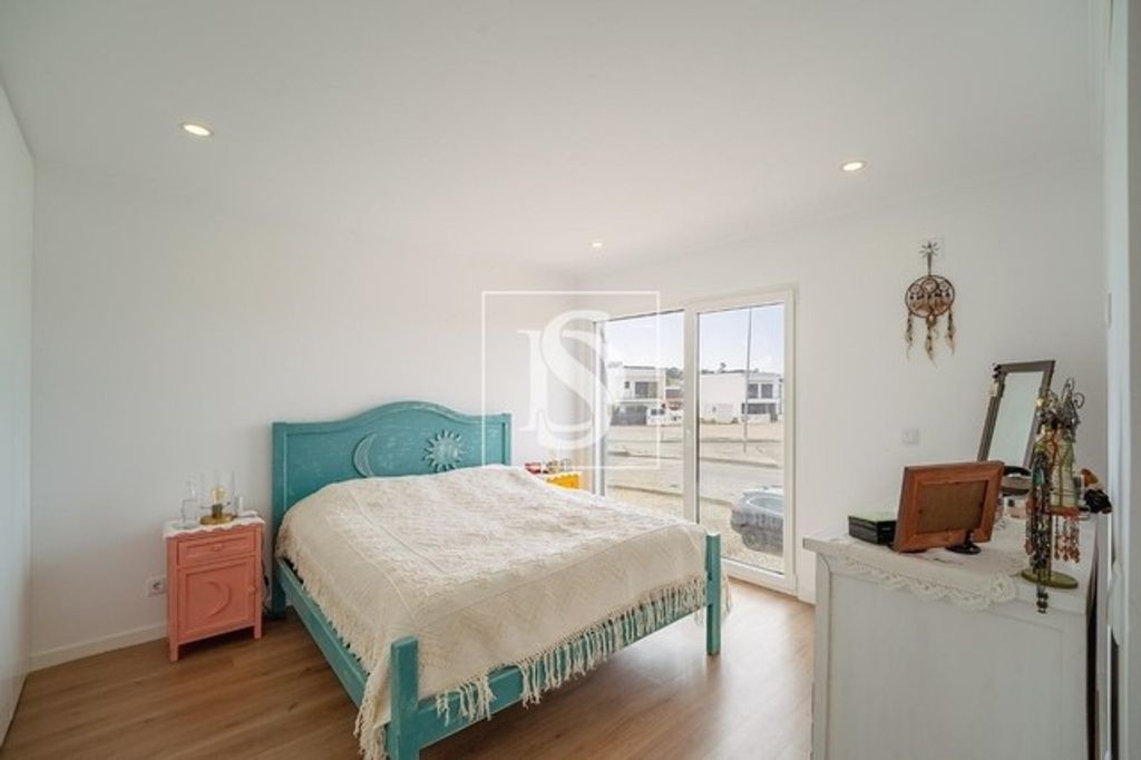 Maison de luxe à vendre à Charneca de Caparica, 498 000 €, Photo 5