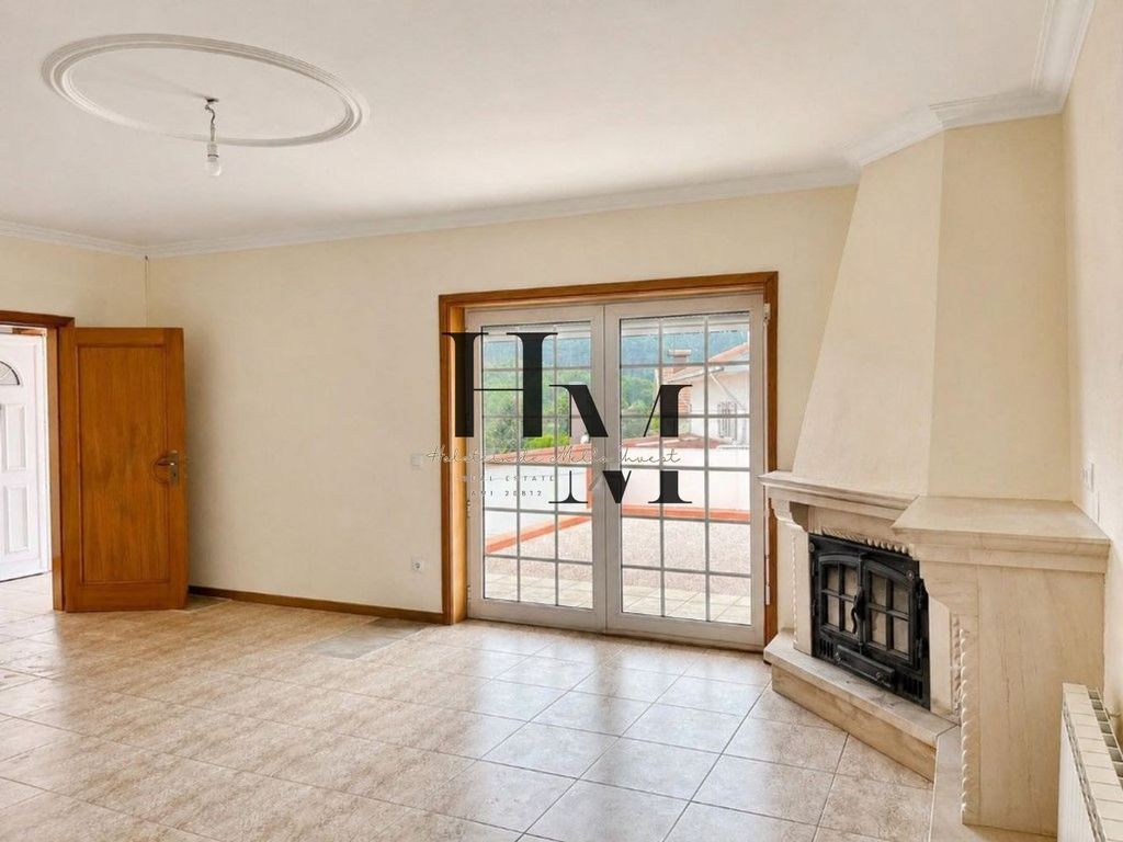Luxury House for sale in Santa Maria Da Feira, 475 000 €, Photo 7