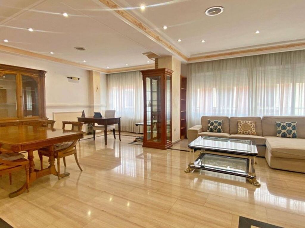 Luxury Apartment for sale in Alicante, 418 000 €, Photo 2