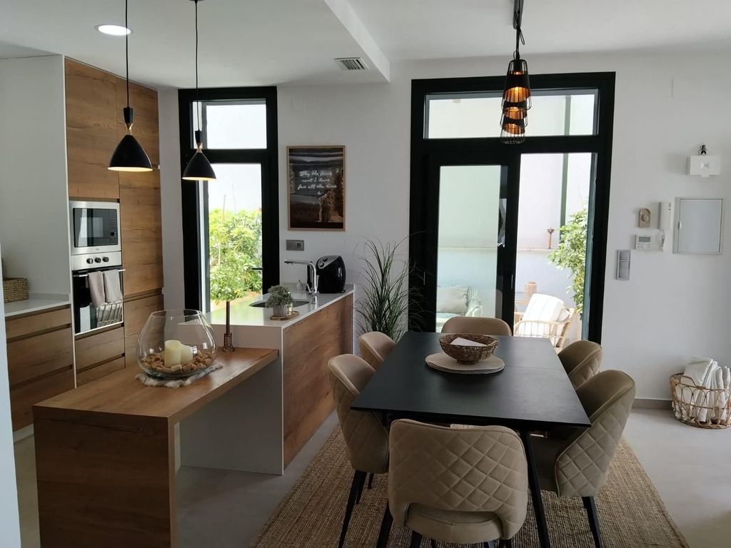 Luxury House for sale in Daya Nueva, 465 000 €, Photo 2