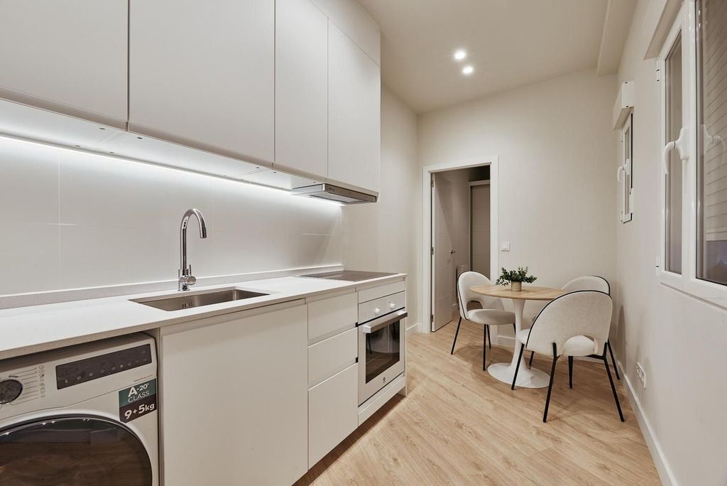 Appartement de luxe à vendre à Madrid, 589 000 €, Photo 3