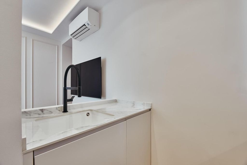 Luxury Apartment for sale in Madrid, 729 000 €, Photo 6