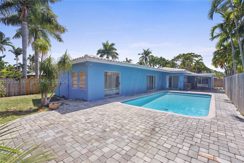 Maison de luxe à vendre à Fort Lauderdale, 728 775 €, Photo 1