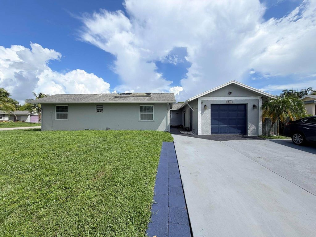 Maison de luxe à vendre à Royal Palm Beach, 444 210 €, Photo 1