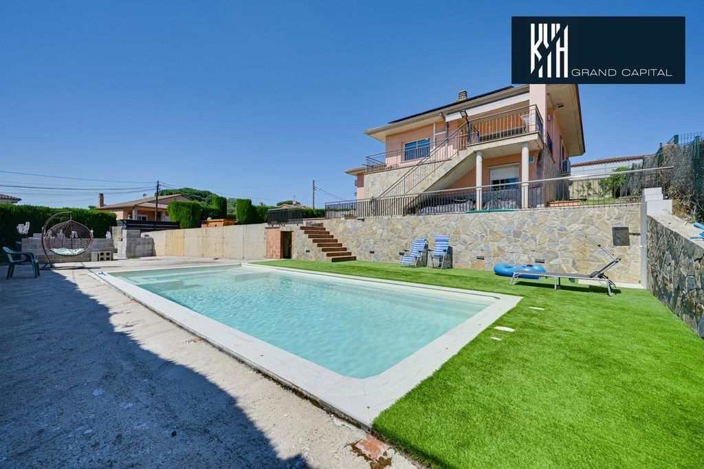 Maison de luxe à vendre à Caldes de Malavella, 415 000 €, Photo 2