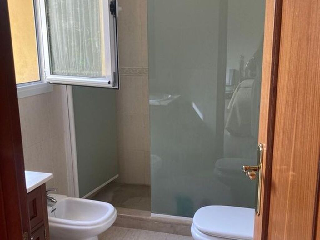 Maison de luxe à vendre à Estepona, 690 000 €, Photo 2