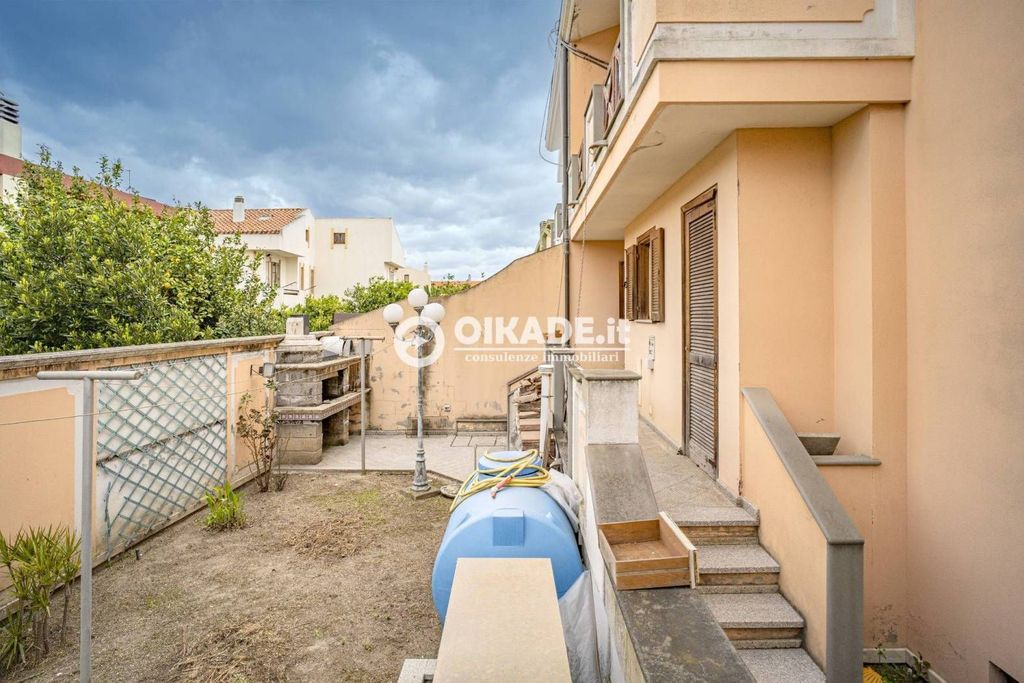 Maison de luxe à vendre à Quartu Sant Elena, 800 000 €, Photo 4