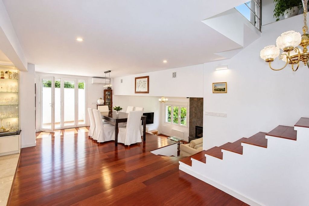 Maison de luxe à vendre à Marbella, 1 200 000 €, Photo 4
