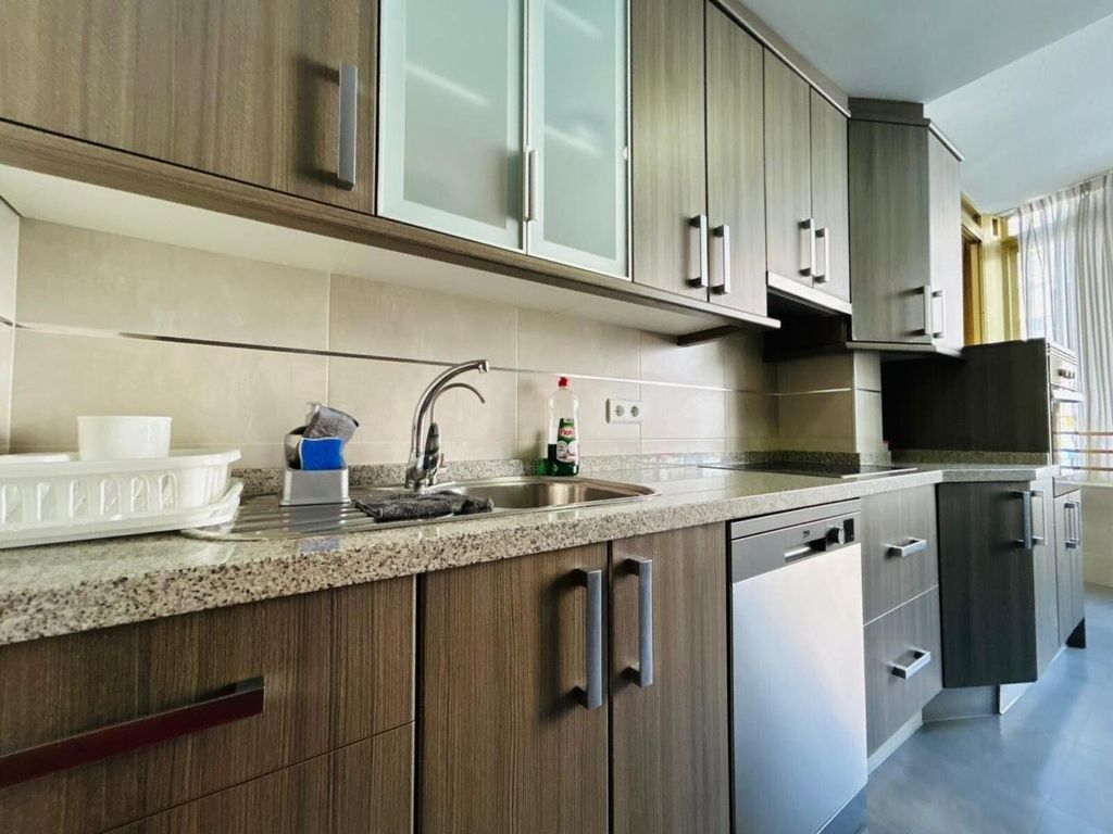 Luxury Apartment for sale in Benidorm, 780 000 €, Photo 7