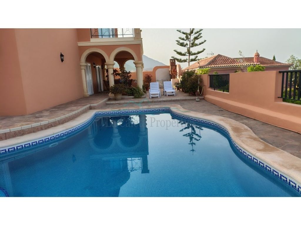 Maison de luxe à vendre à Adeje, 1 750 000 €, Photo 7