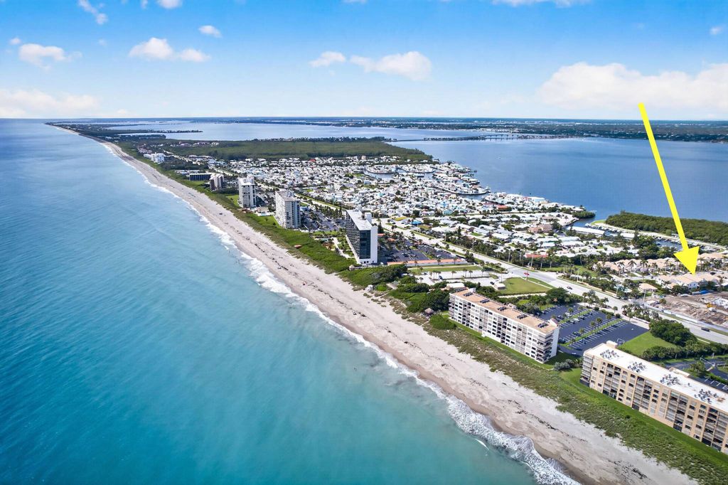 Maison de luxe à vendre à Jensen Beach, 668 087 €, Photo 1
