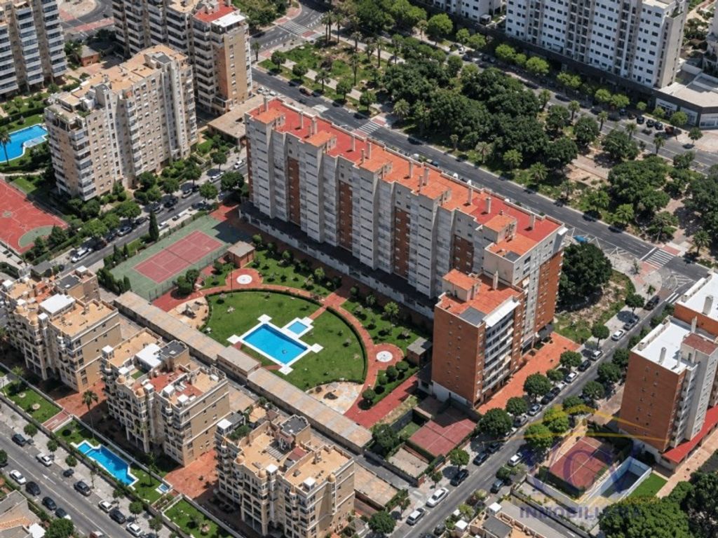 Appartement de luxe à vendre à Alicante, 475 000 €, Photo 1