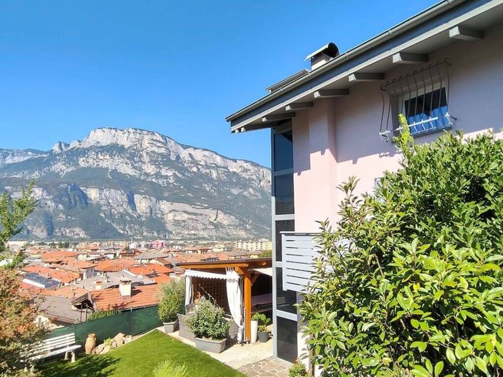 Maison de luxe à vendre à Lavis, 820 000 €, Photo 1
