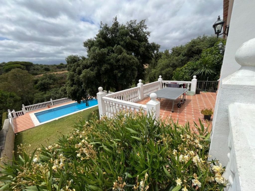 Luxury House for sale in Elviria, 1 175 000 €, Photo 2