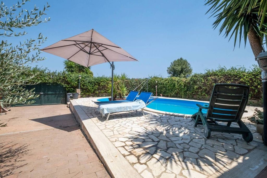 Luxury House for sale in Rome, 475 000 €, Photo 3
