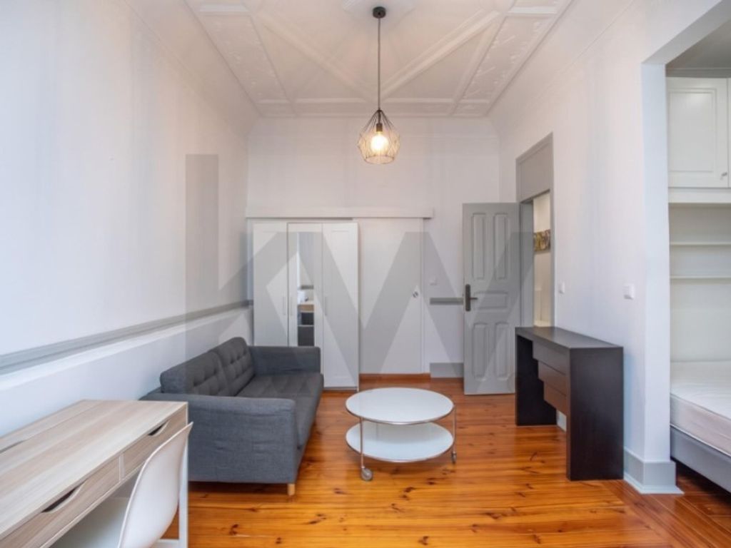 Luxury Apartment for sale in Lisbon, 749 000 €, Photo 3