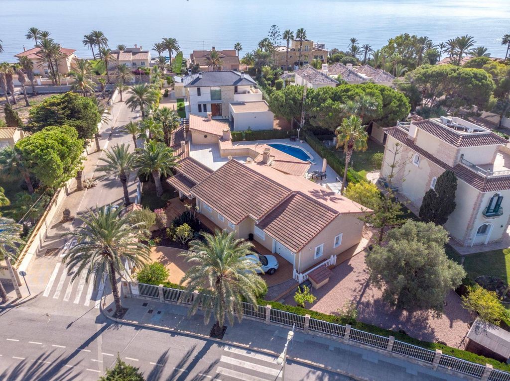 Maison de luxe à vendre à Cabo Roig, 1 550 000 €, Photo 3