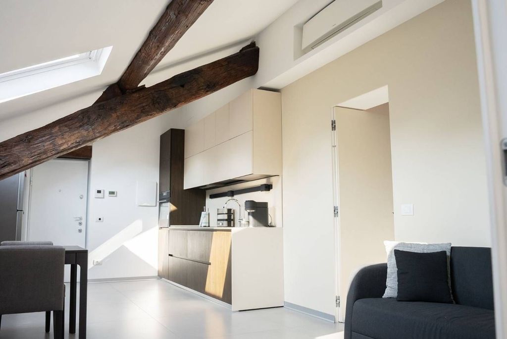 Appartement de luxe à vendre à Milan, 960 000 €, Photo 2
