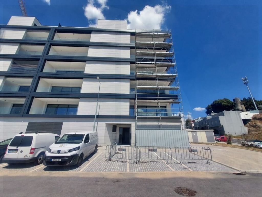 Appartement de luxe à vendre à Guimarães, 700 000 €, Photo 2