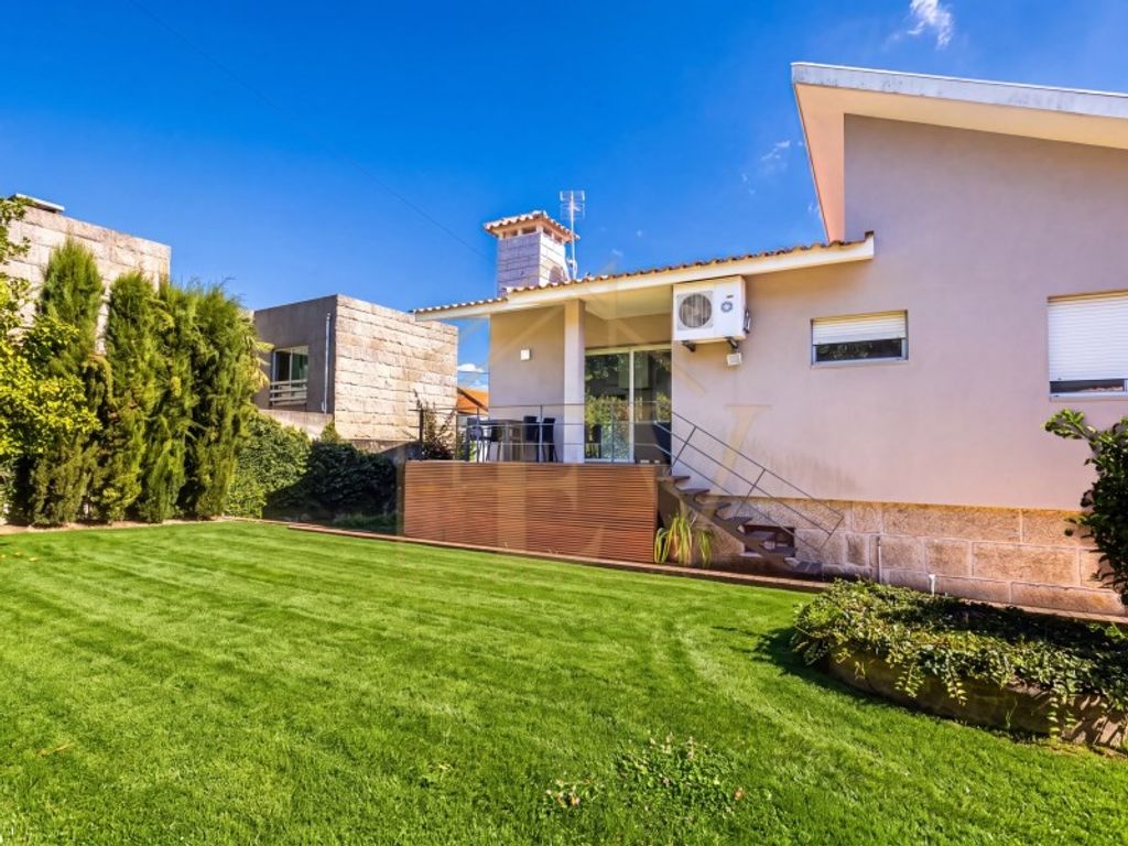 Maison de luxe à vendre à Guimarães, 447 500 €, Photo 3