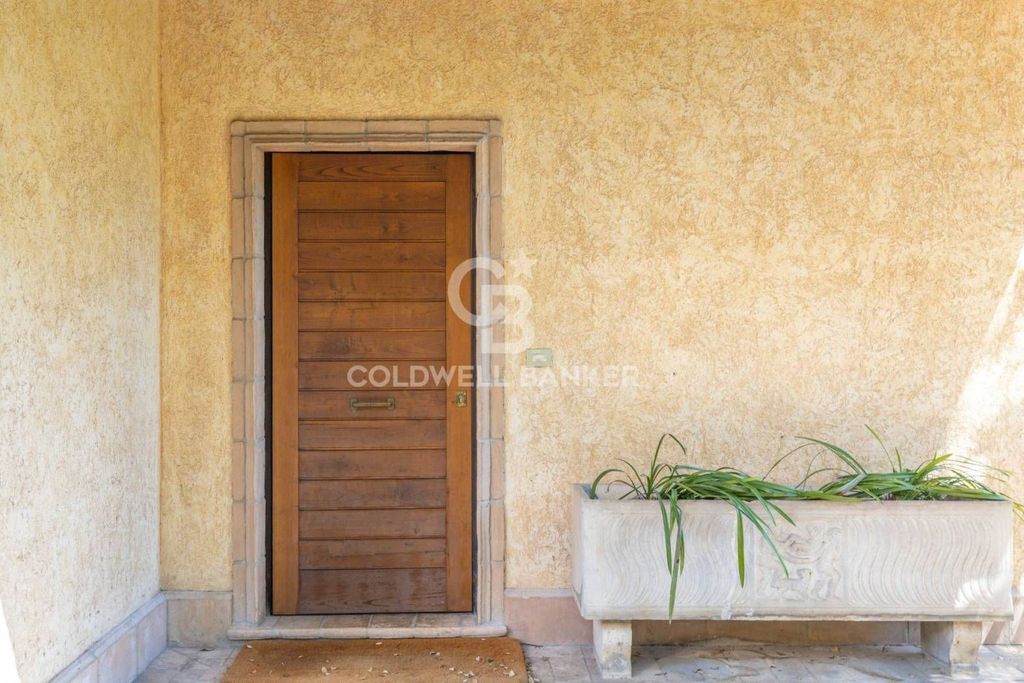 Maison de luxe à vendre à Rome, 1 100 000 €, Photo 6