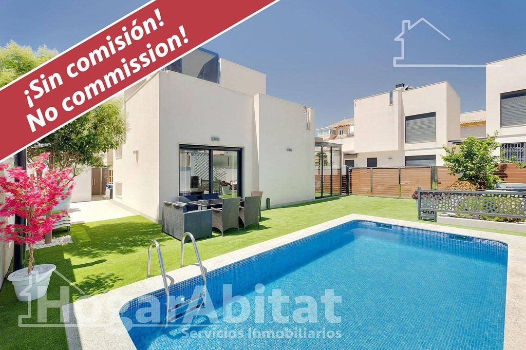Maison de luxe à vendre à Torrevieja, 549 000 €, Photo 2