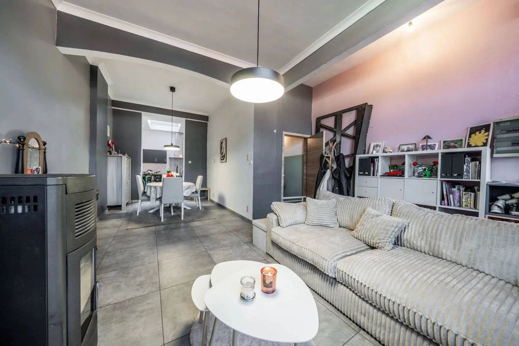 Maison de luxe à vendre à Dinant, 243 000 €, Photo 2