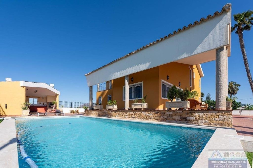 Maison de luxe à vendre à Orihuela, 675 000 €, Photo 2