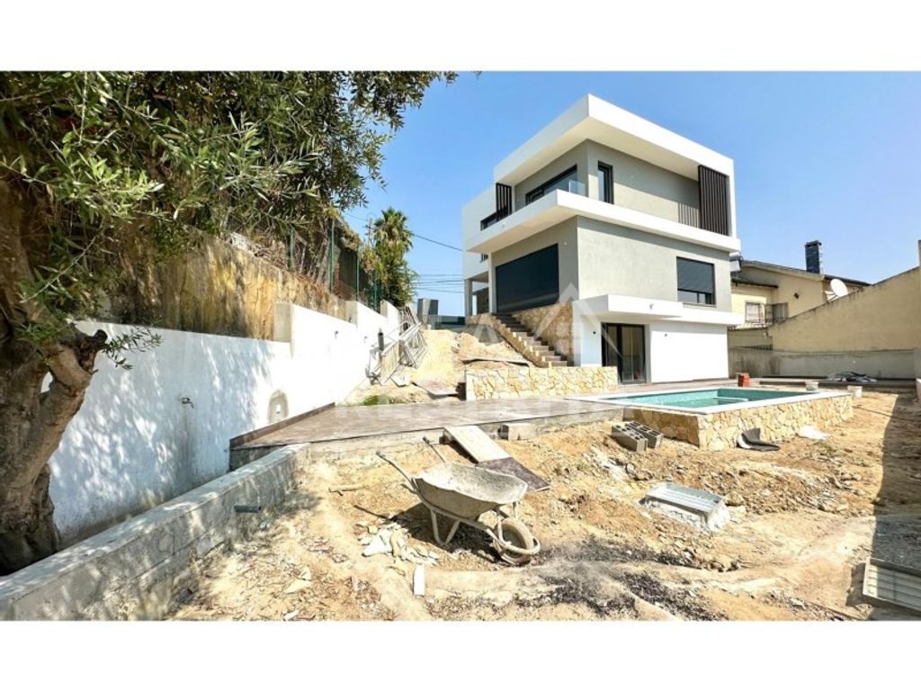Maison de luxe à vendre à Charneca de Caparica, 870 000 €, Photo 4