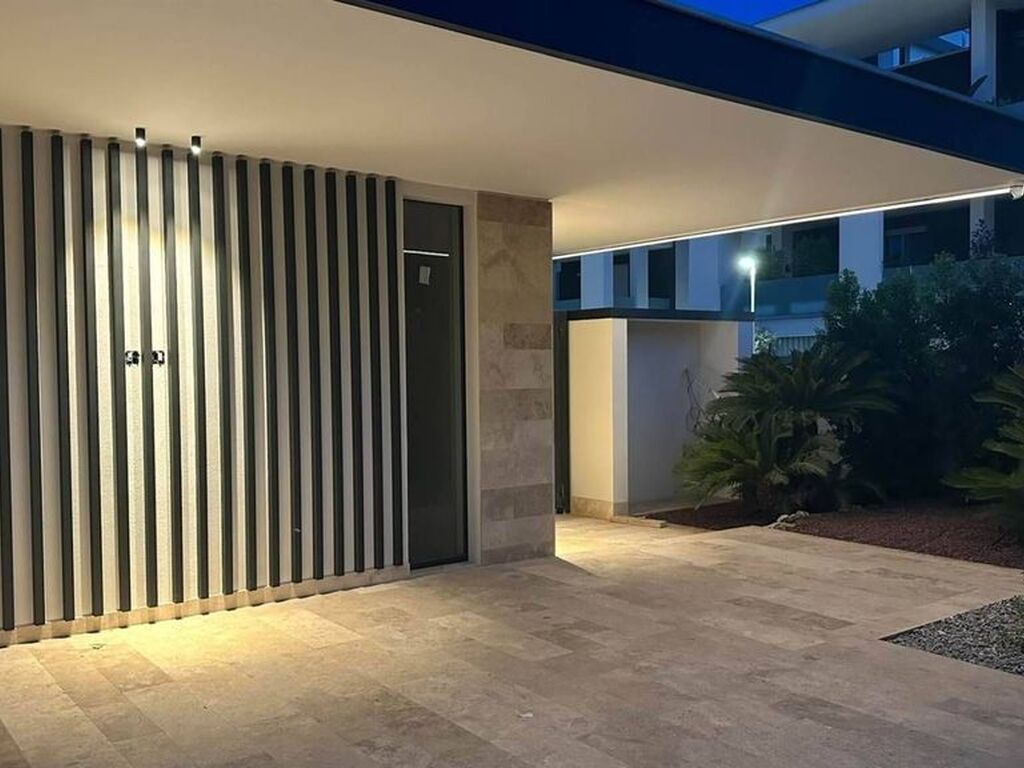Luxury House for sale in Bari, 950 000 €, Photo 5