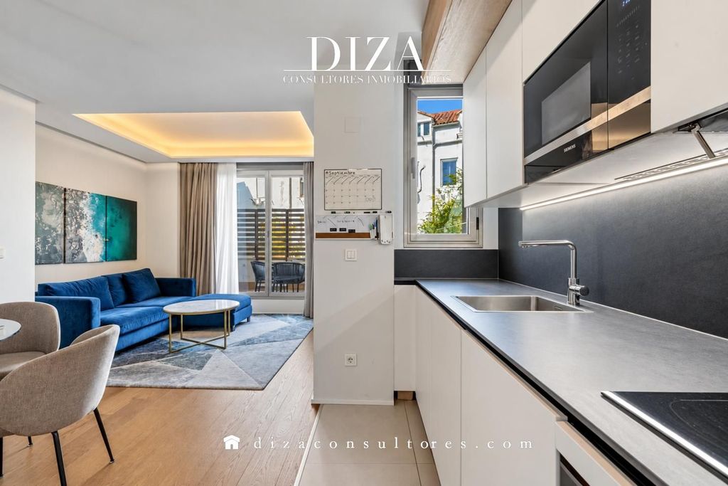 Luxury Apartment for sale in Madrid, 1 490 000 €, Photo 7